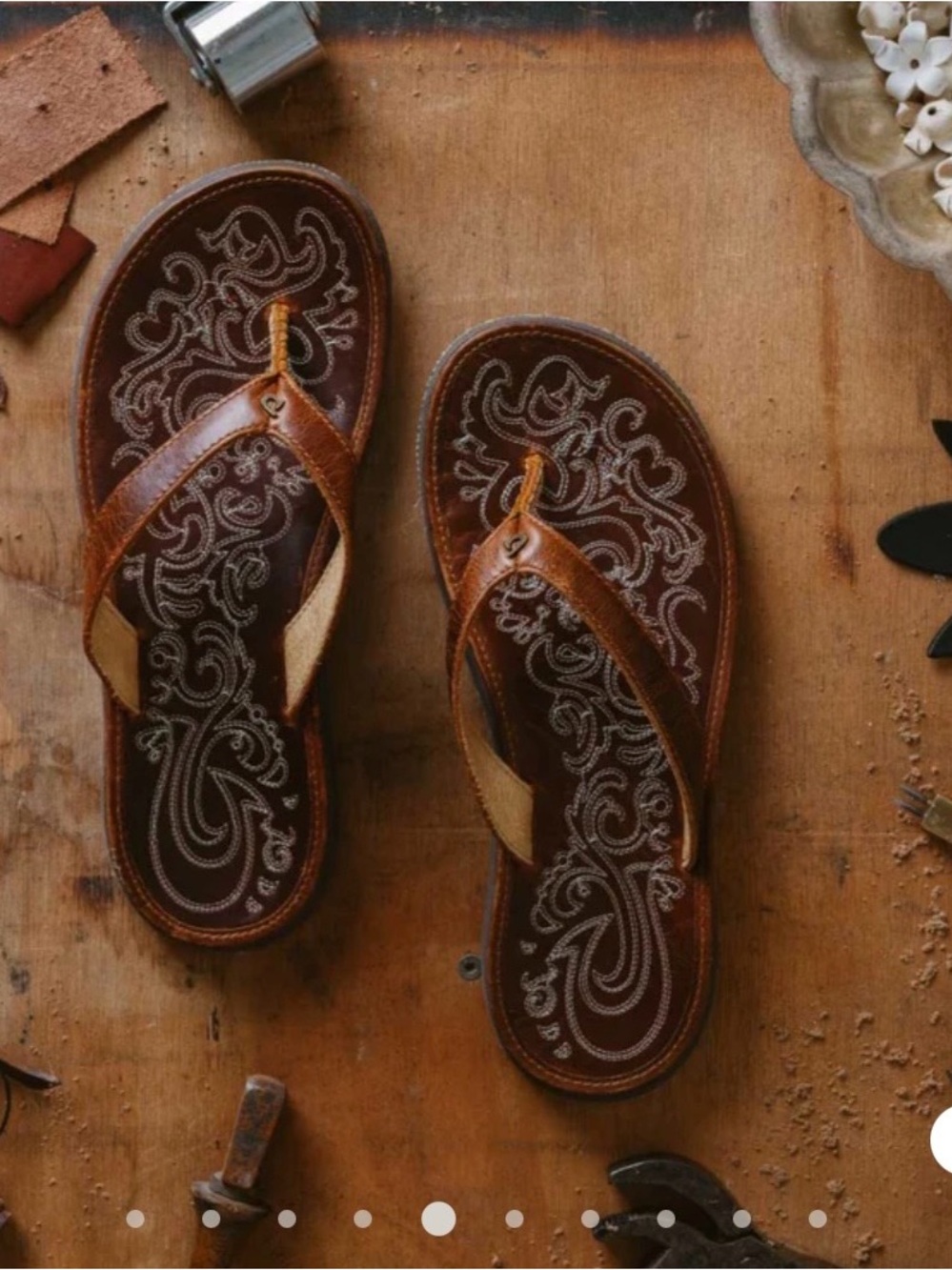 LIKE NEW Paniolo Olukai Leather Sandal